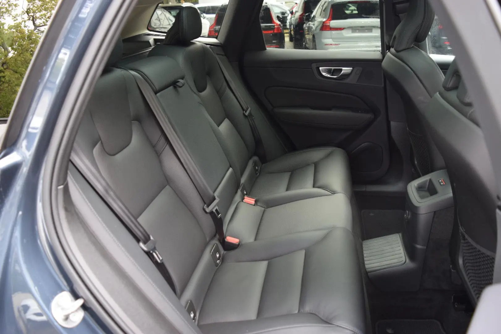 XC60 T6 Plus Dark PANO 360 H&K 20 Alu Leder Bils