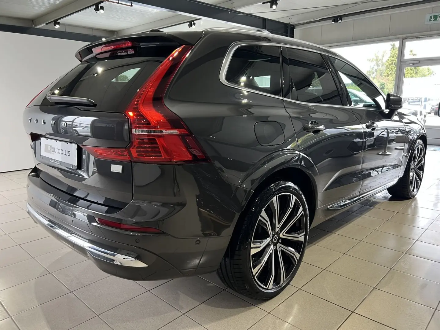 XC60 T8 Plus Bright Recharge AWD FourC 21'' 360