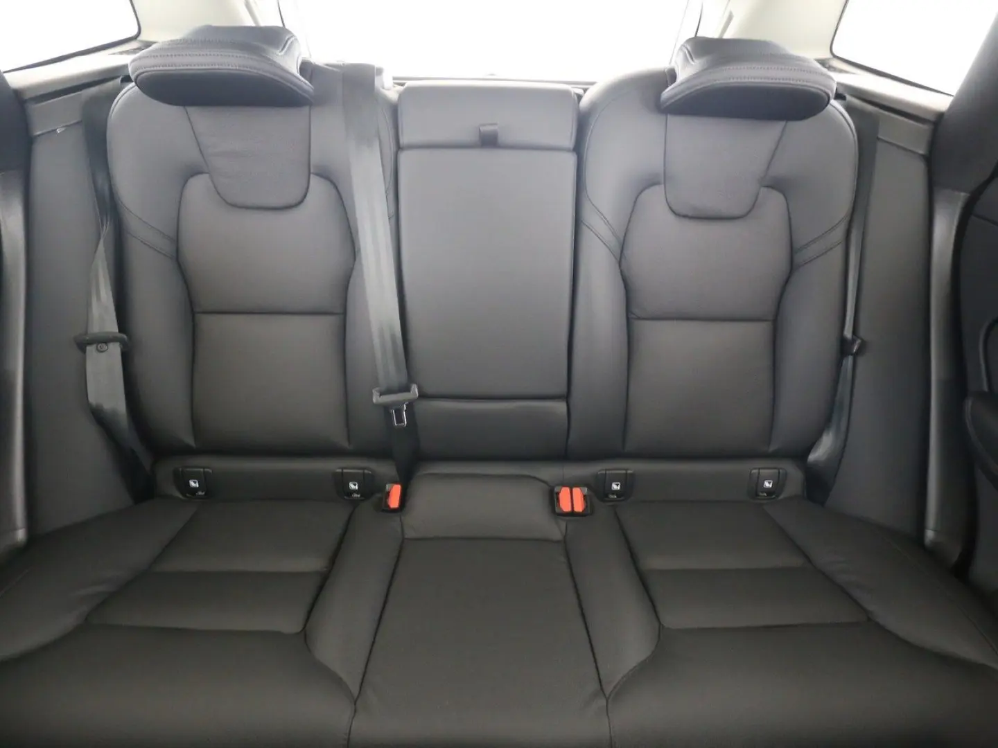 XC60 T8 Ultimate Dark Recharge PlugIn Hybrid AWD