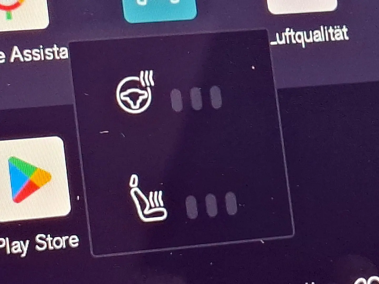 XC60 T8 Plus Dark Recharge Plug-In Hybrid AWD