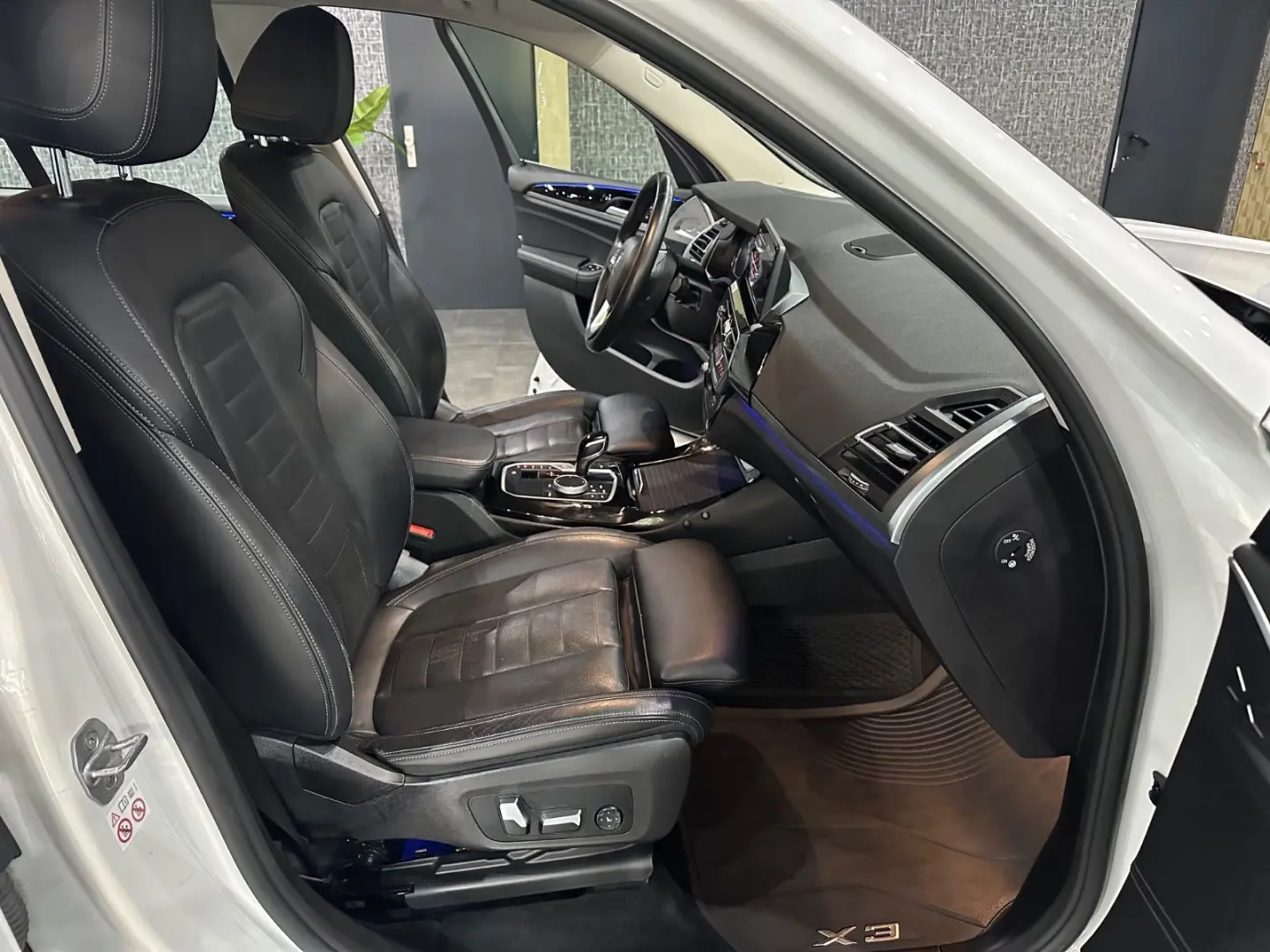 X3 xDrive 20 d  Memory   Sitzbelüftung   KAMERA