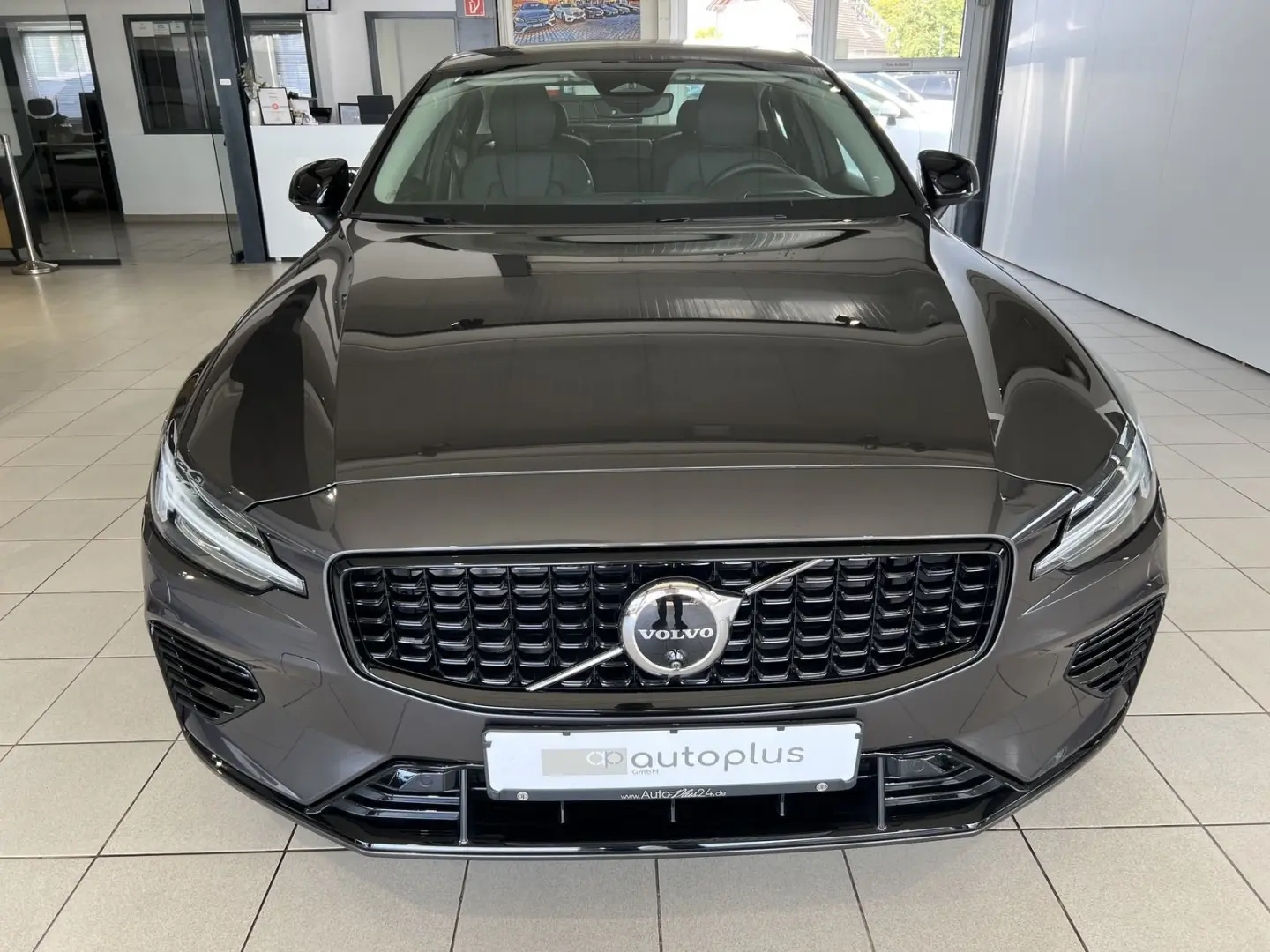 S60 T8 Ultimate Dark Recharge AWD 360  HeadUp