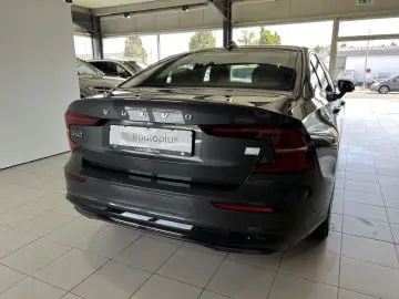 S60 T8 Ultimate Dark Recharge AWD 360  HeadUp