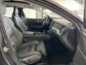 S60 T8 Ultimate Dark Recharge AWD 360  HeadUp