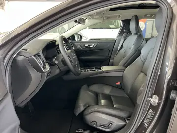 S60 T8 Ultimate Dark Recharge AWD 360  HeadUp