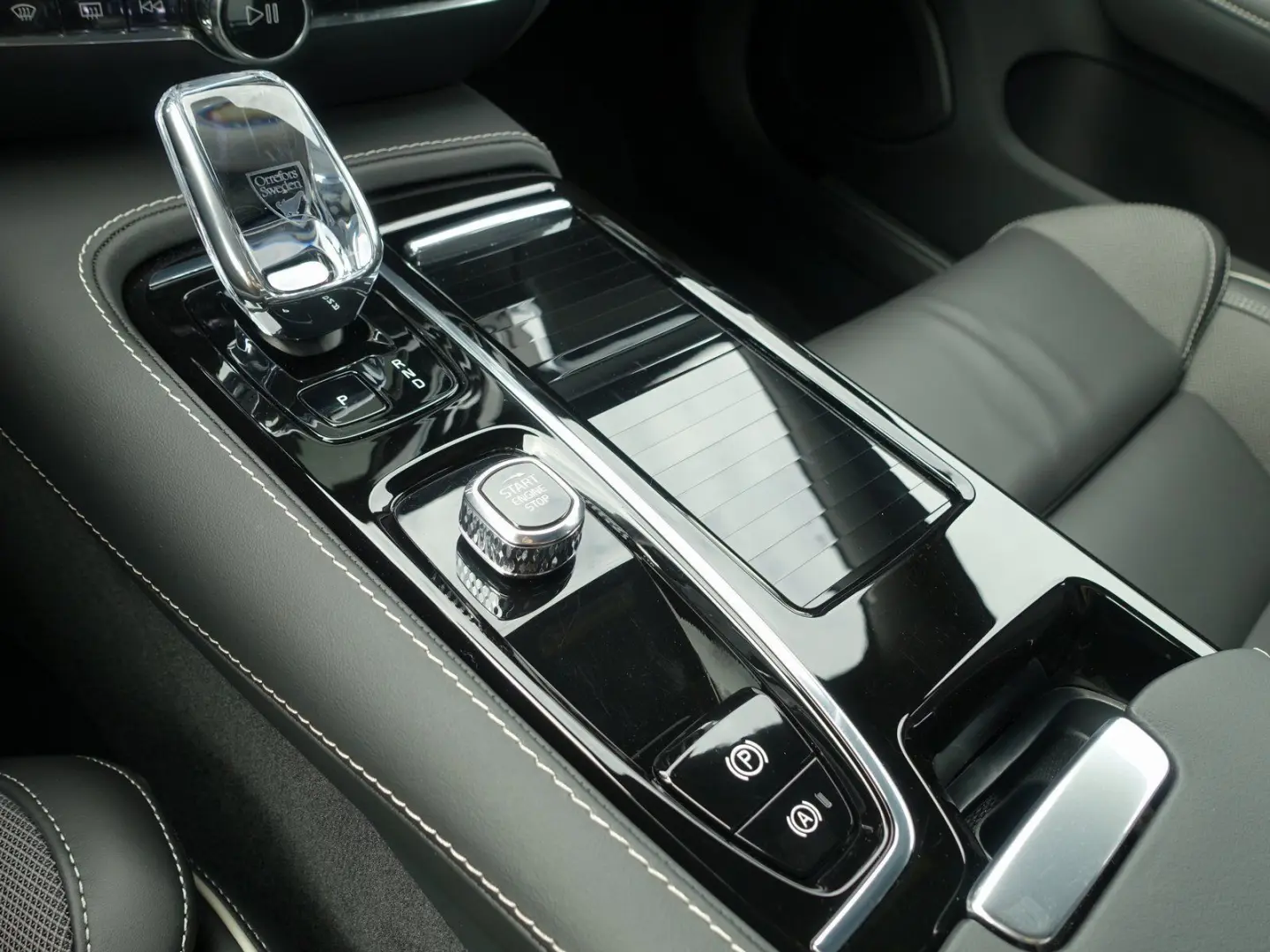 S60 Recharge Ultimate T8 AWD Leasing ab € 349 -