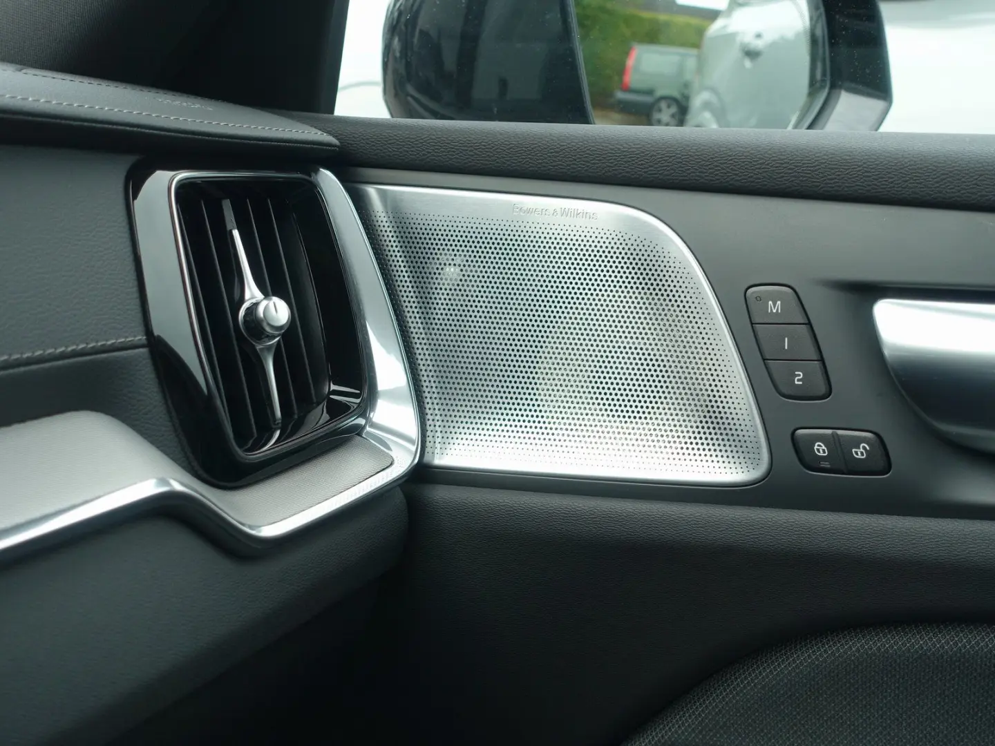 S60 Recharge Ultimate T8 AWD Leasing ab € 349 -