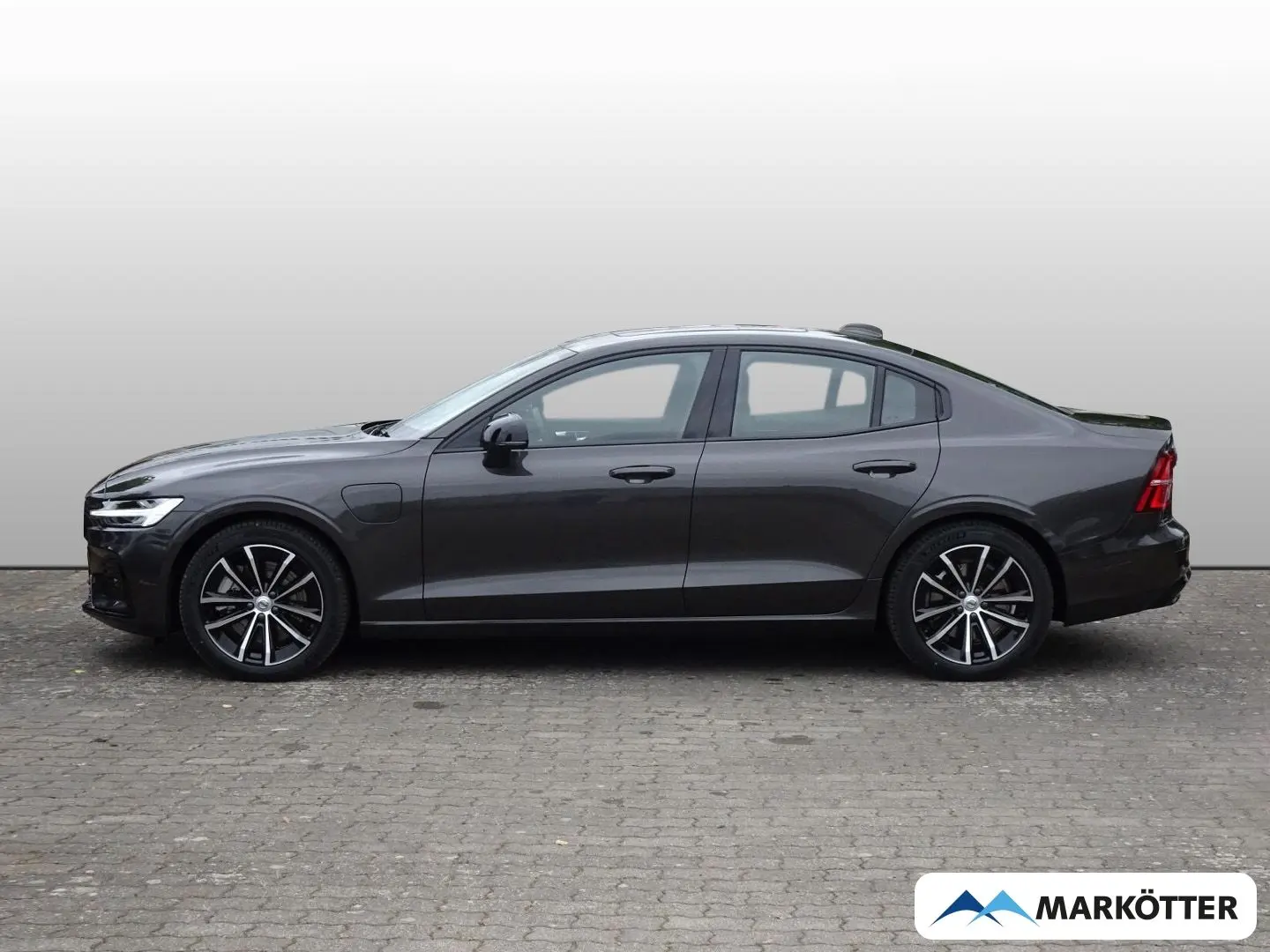 S60 T8 Recharge Plug-In Hybrid AWD Ultimate Dark