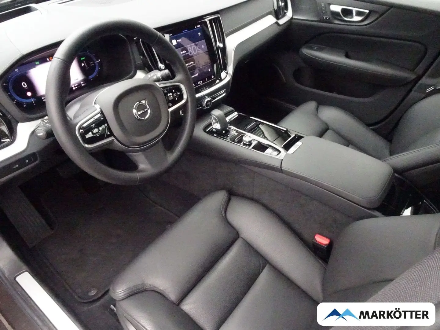 S60 T8 Recharge Plug-In Hybrid AWD Ultimate Dark