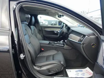 S90 Recharge Ultimate T8 AWD Massage B&W 360