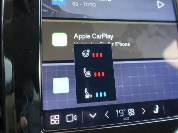 S90 Recharge Ultimate T8 AWD Massage B&W 360