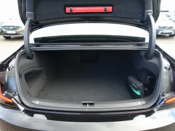 S90 Recharge Ultimate T8 AWD Massage B&W 360