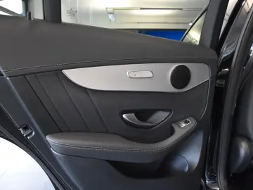 GLC 300 de 4Matic COUPE AMG LINE