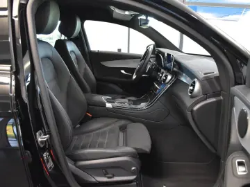 GLC 300 de 4Matic COUPE AMG LINE