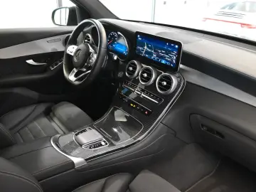 GLC 300 de 4Matic COUPE AMG LINE