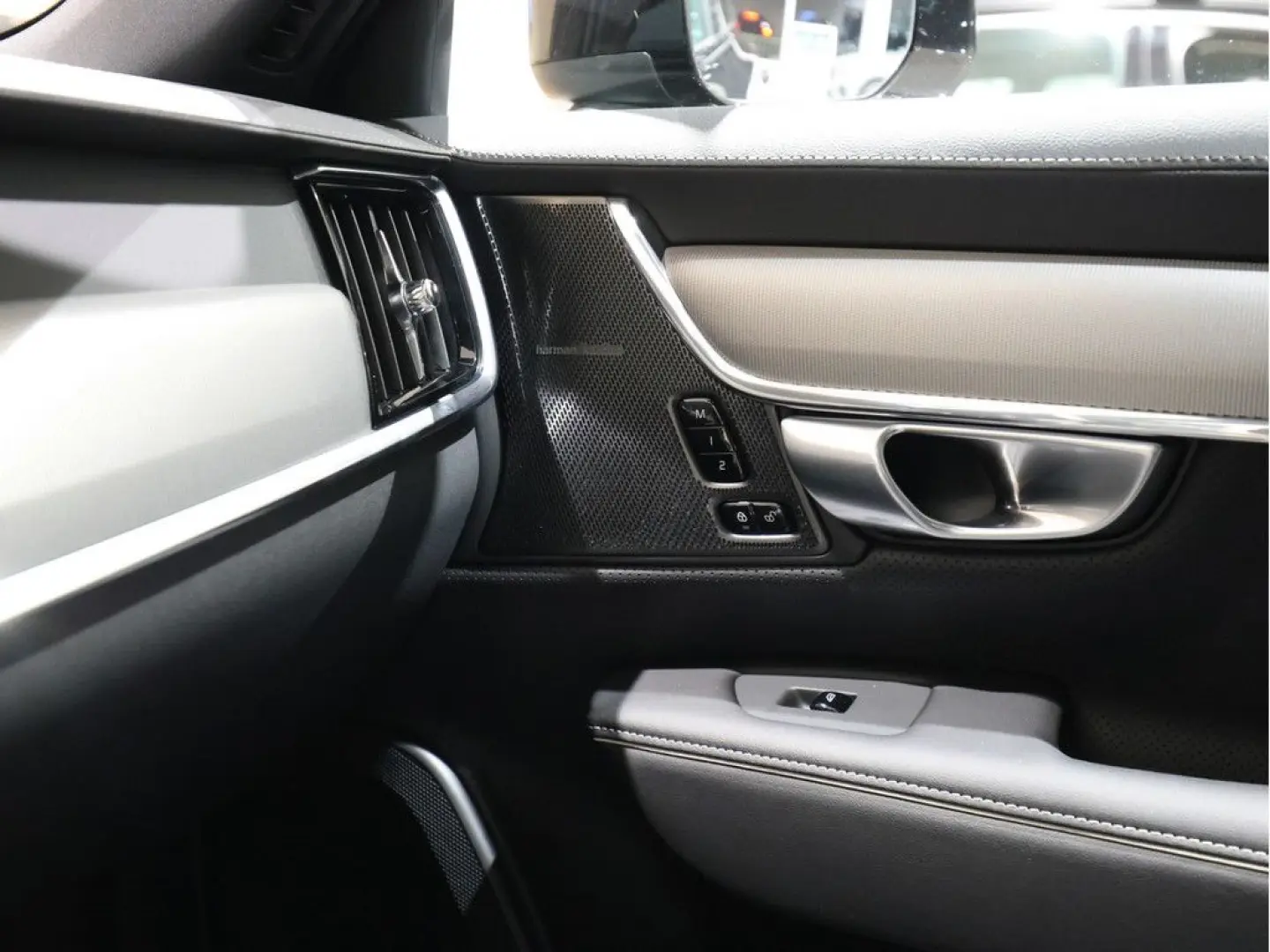 V90 CC B4 Ultimate AWD HUD PANO UPE 82.610 00