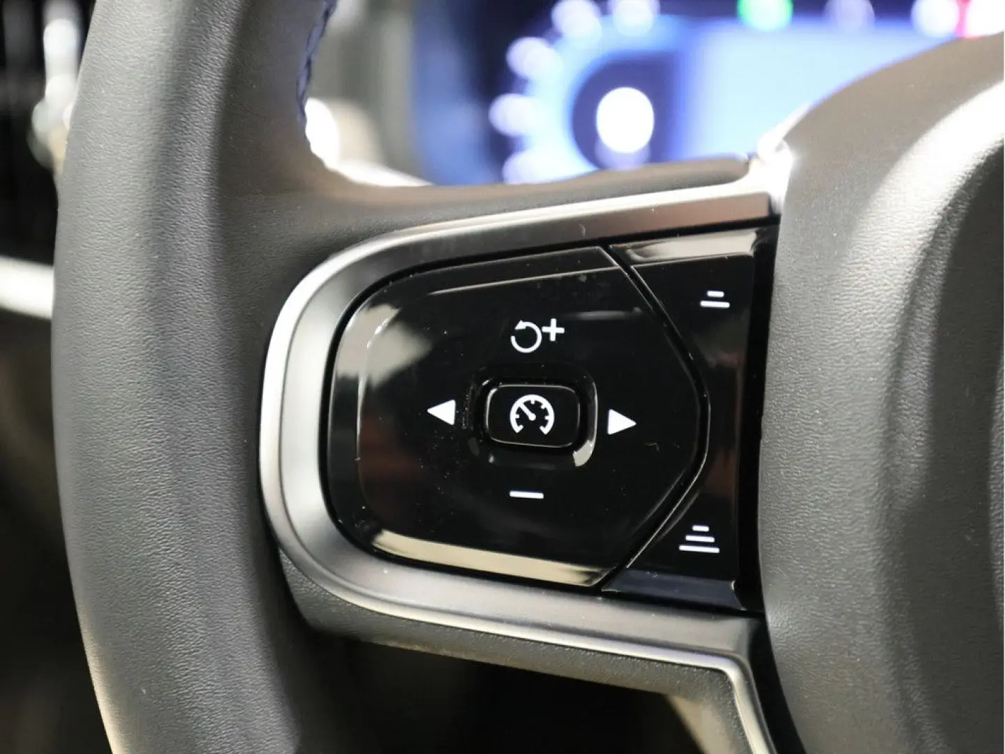 V90 CC B4 Ultimate AWD HUD PANO UPE 82.610 00