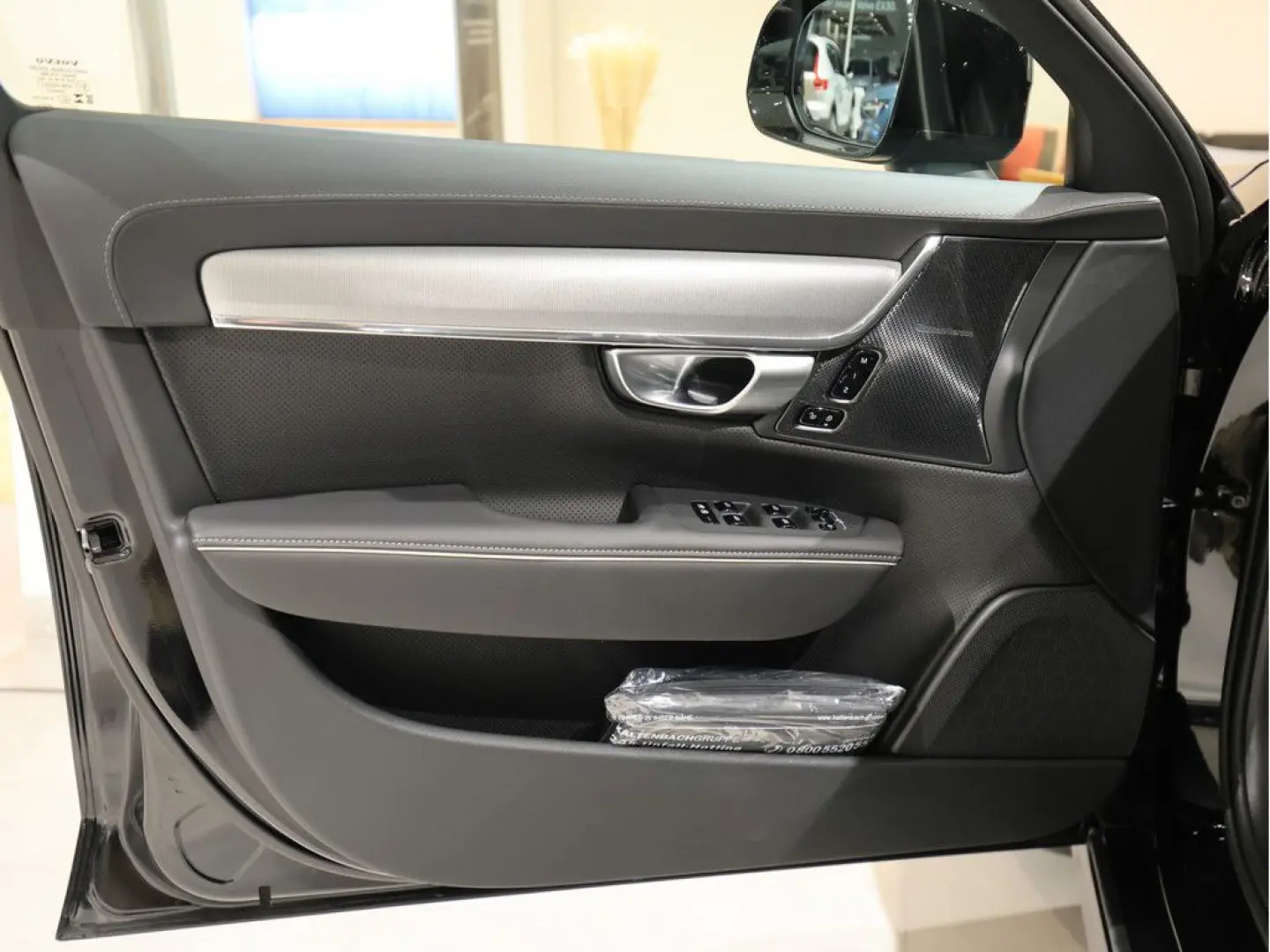 V90 CC B4 Ultimate AWD HUD PANO UPE 82.610 00