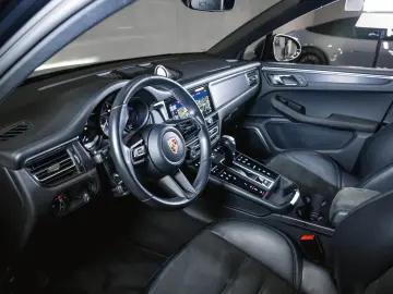 Macan GTS Sport Chrono Burmester Standheizung