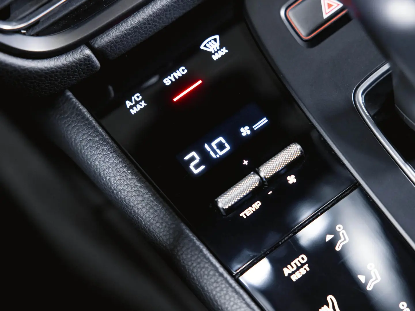 Macan GTS Sport Chrono Burmester Standheizung