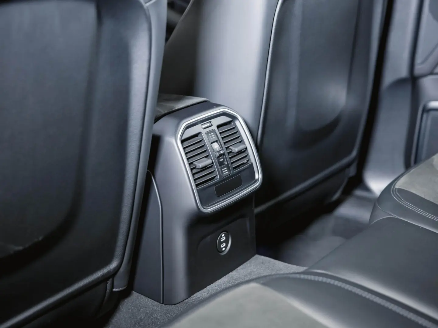 Macan GTS Sport Chrono Burmester Standheizung