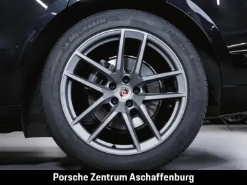 Macan T Panoramadach Luftf. -10 MM Sportsitze