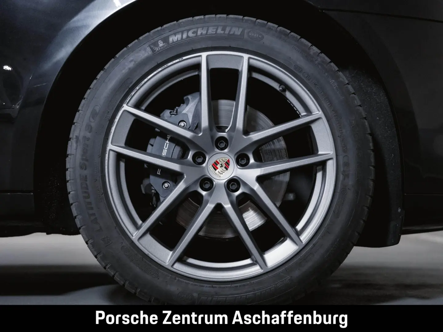 Macan T Panoramadach Luftf. -10 MM Sportsitze