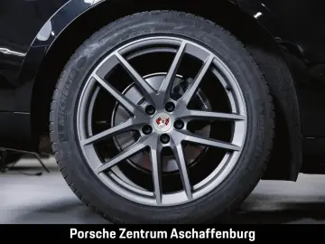 Macan T Panoramadach Luftf. -10 MM Sportsitze