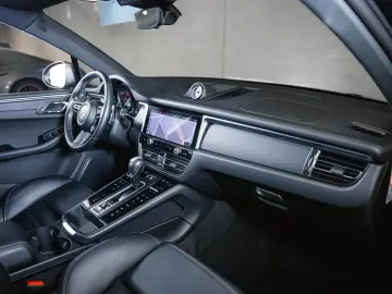 Macan T Panoramadach Luftf. -10 MM Sportsitze