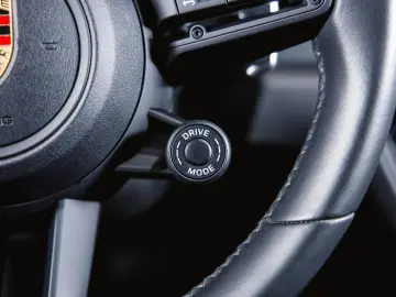 Macan T Panoramadach Luftf. -10 MM Sportsitze