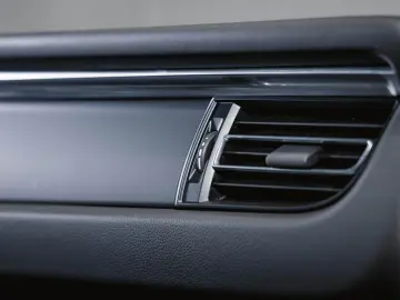 Macan T Panoramadach Luftf. -10 MM Sportsitze