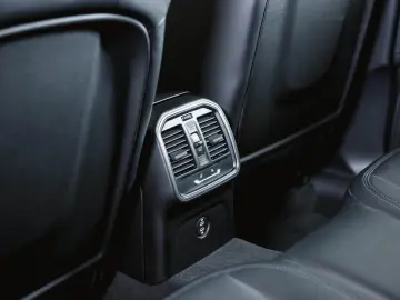 Macan T Panoramadach Luftf. -10 MM Sportsitze