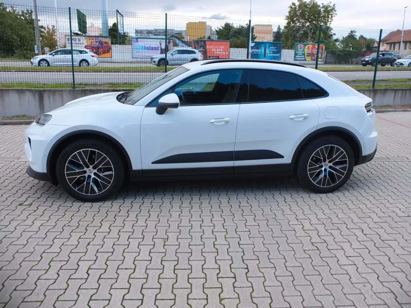 Porsche Macan 4 NP  105000 LUFT AHK  BOSE