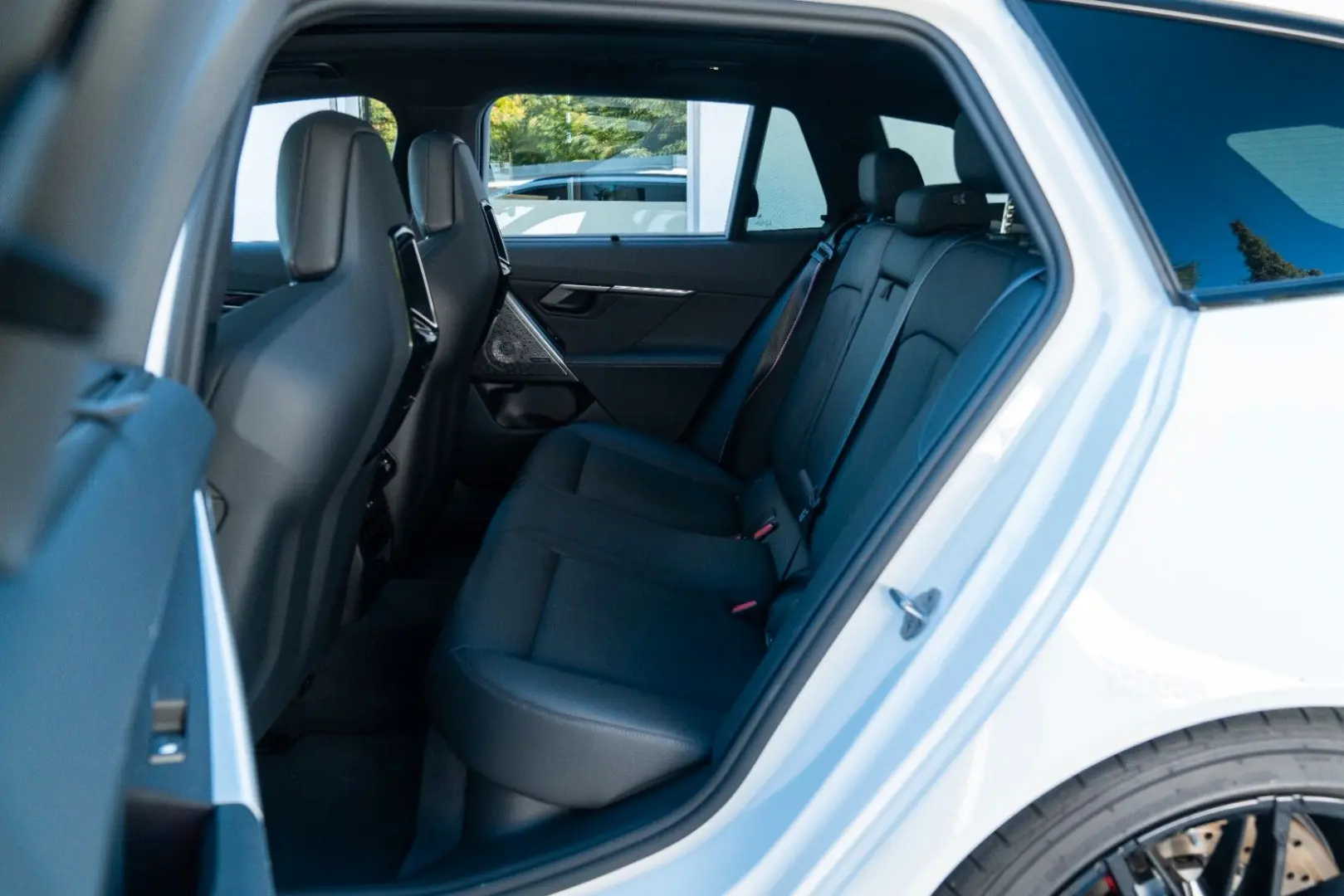 M5 Touring  DRIVING PROF.  PANO  AHK  COMFORT