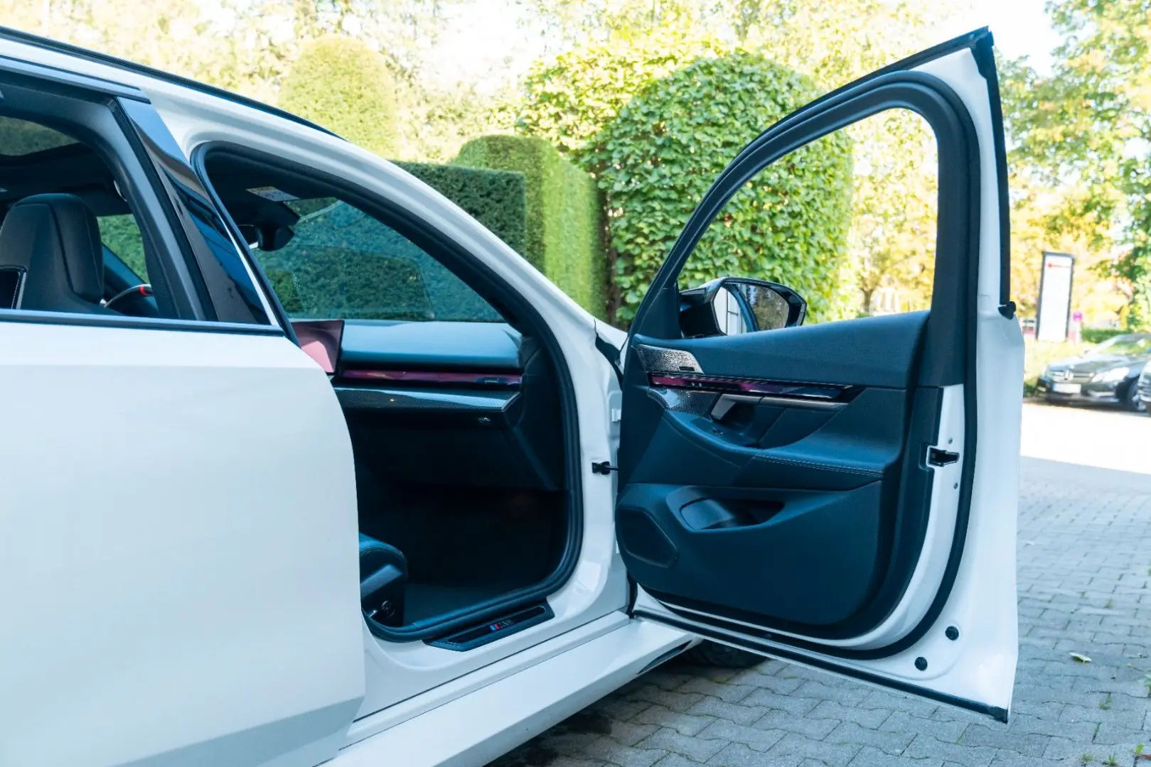 M5 Touring  DRIVING PROF.  PANO  AHK  COMFORT