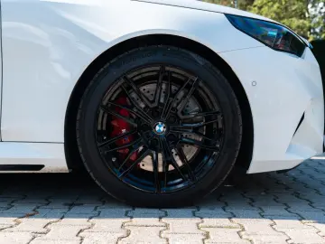 M5 Touring  DRIVING PROF.  PANO  AHK  COMFORT