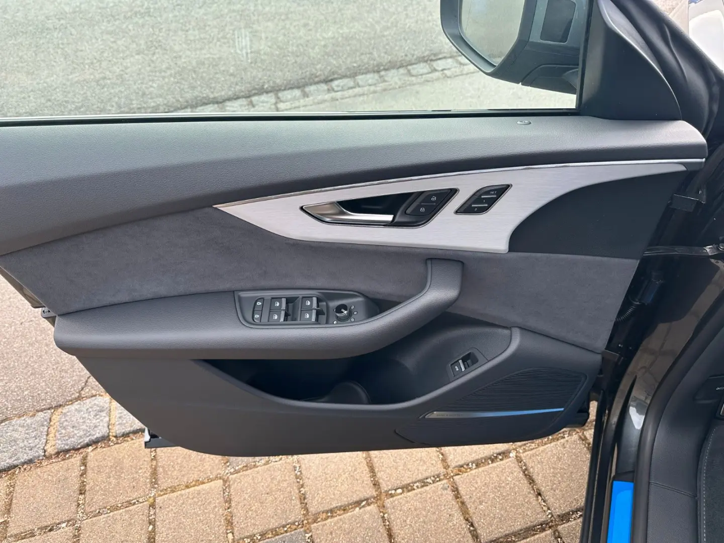 Q8 50 TDI quattro ACC HUD PANO B&O LUFT 23  360.