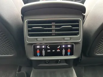 Q8 50 TDI quattro ACC HUD PANO B&O LUFT 23  360.