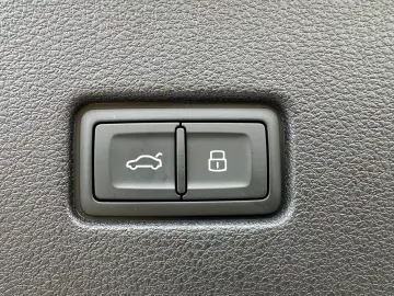 Q8 50 TDI quattro ACC HUD PANO B&O LUFT 23  360.