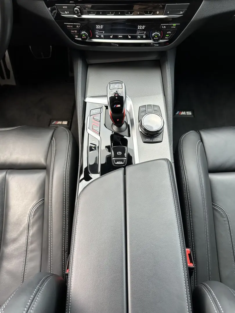 M5 Competition NAV LED KERAMIK KAMERA 20ZO 1HAND