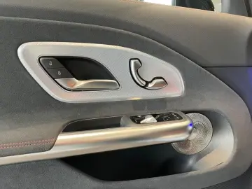 Mercedes-Benz CLA 350 EQ 4M AMG AHK KEYL