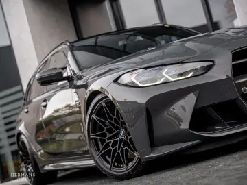 M3 Touring XDrive Competition   Akrapovic   Carb