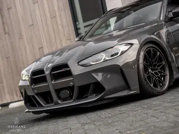 M3 Touring XDrive Competition   Akrapovic   Carb