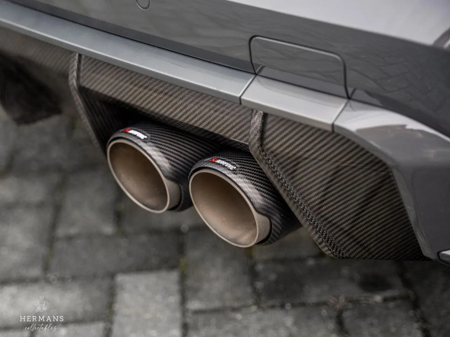 M3 Touring XDrive Competition   Akrapovic   Carb
