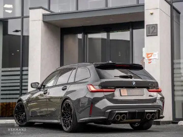 M3 Touring XDrive Competition   Akrapovic   Carb