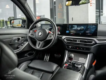 M3 Touring XDrive Competition   Akrapovic   Carb