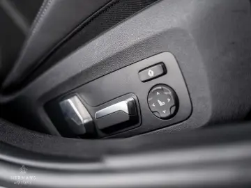 M3 Touring XDrive Competition   Akrapovic   Carb