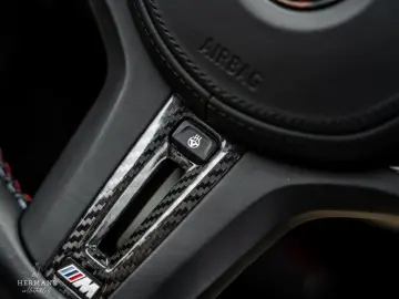 M3 Touring XDrive Competition   Akrapovic   Carb