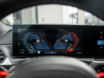 M3 Touring XDrive Competition   Akrapovic   Carb