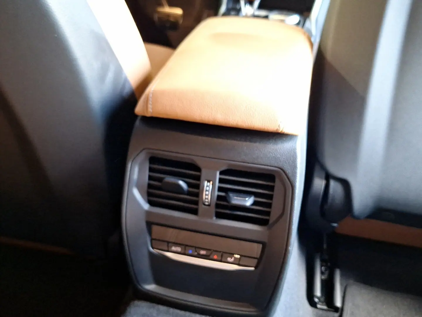 M2 Coupé Harman K LiveCockpitProf Kamera LED